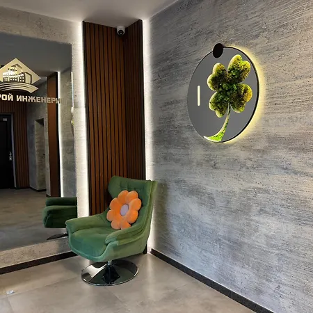 Modern 1br Apartment, Spacious Balcony, Fast Wifi & Free Parking * Stara Zagora