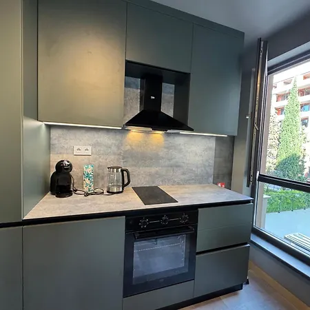 Apartmán Modern 1br Apartment, Spacious Balcony, Fast Wifi & Free Parking Stara Zagora